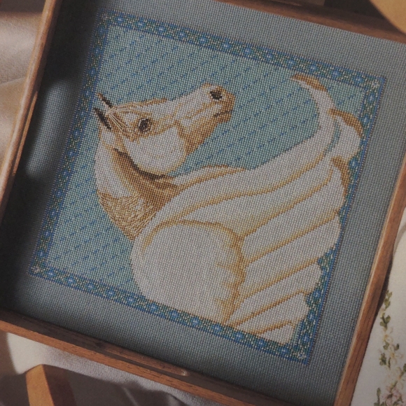 Just CrossStitch Magazine October 1999 - Picture 11 of 15